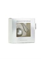 Серебристый вагинальный шарик Pleasure Ball Deluxe
