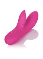 Розовый вибромассажер с лепестком для стимуляции клитора Silhouette S19