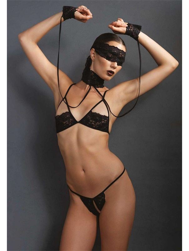 Роскошный кружевной комплект BONDAGE LINGERIE SET