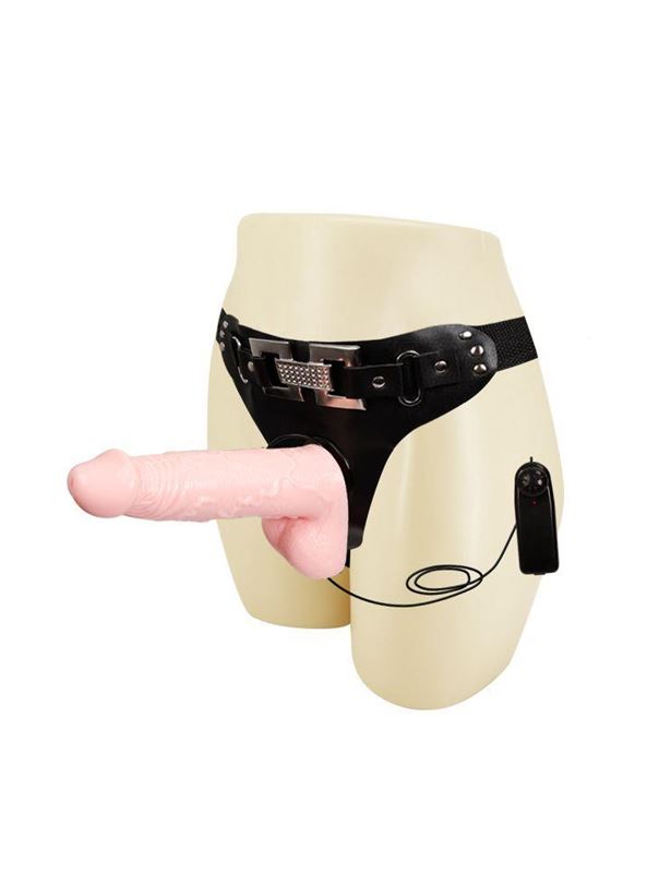 Реалистичный фаллоимитатор телесного цвета на трусиках Harness - 16,5 см.