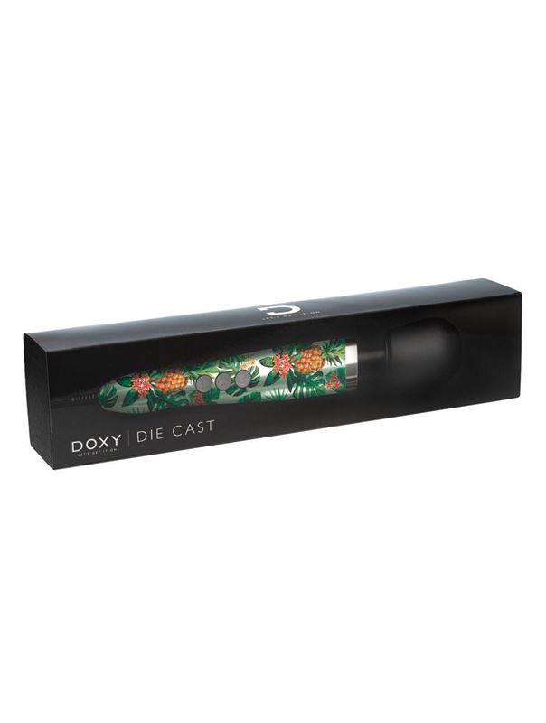 Жезловый вибратор Doxy Die Cast с принтом в виде ананасов (37 см)