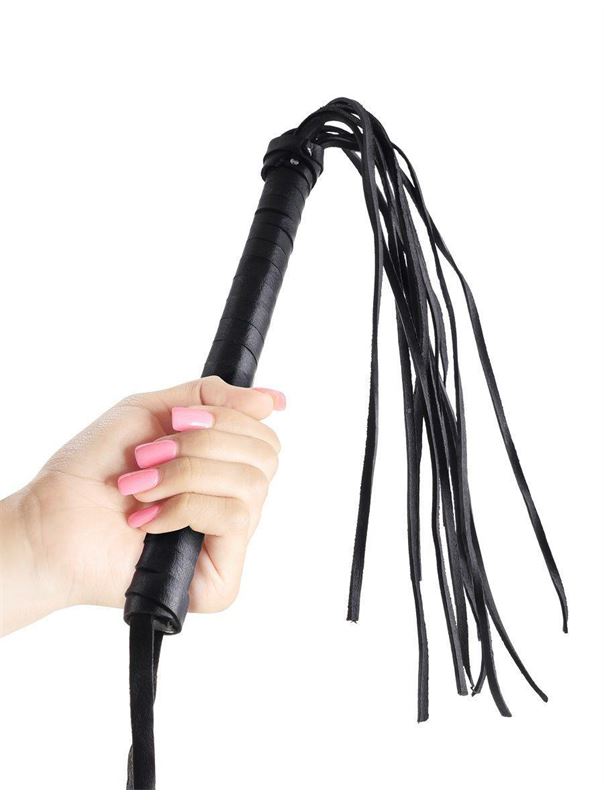 Чёрная кожаная плетка Cat O Nine Tails (63,5 см)