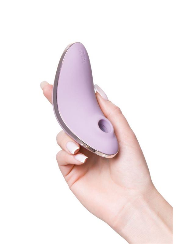 Сиреневый вакуум-волновой вибростимулятор клитора Satisfyer Vulva Lover 1