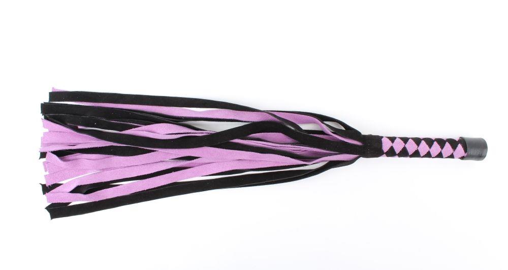 Черно-розовая плеть из замши - 58 см.