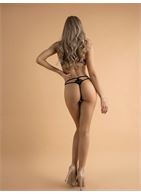 Чарующие трусики из кружева и стреп-лент