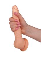 Телесный фаллоимитатор реалистик на присоске (19 см)