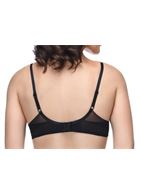 Бюстгальтер пуш-ап с гелевыми чашками