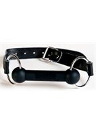 Чёрный кляп-трензель на кожаных ремешках