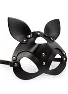 Черная маска с ушками и заклепками