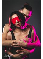 Красная маска Shy