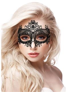 Черная кружевная маска на глаза Queen Black Lace Mask