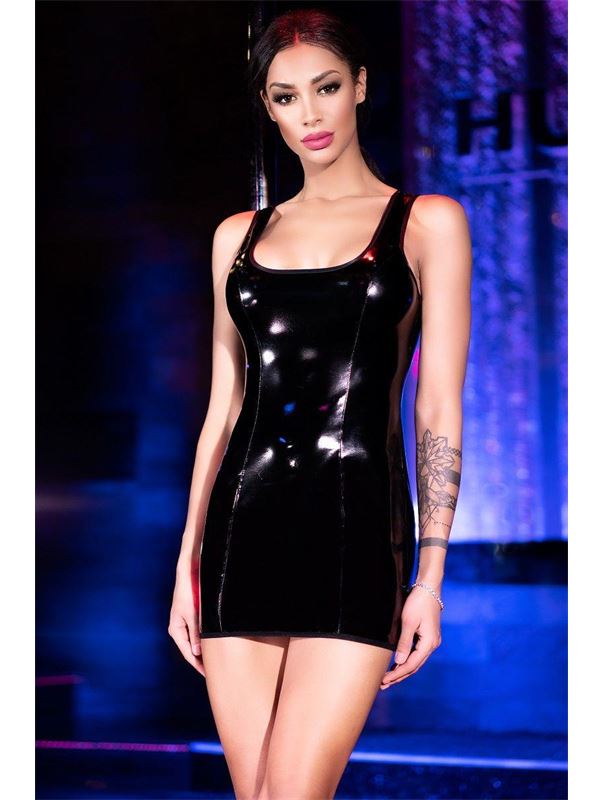 Сексуальное мини-платье на широких бретелях