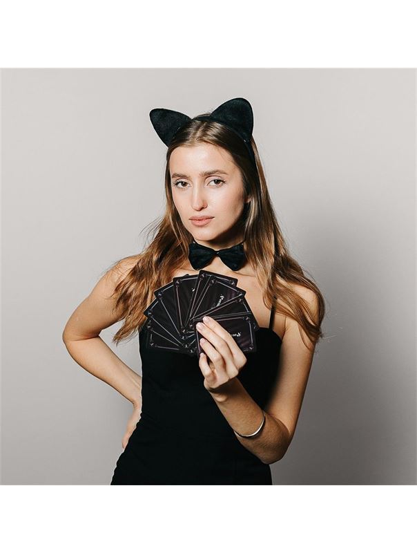 Набор для двоих «50 оттенков страсти. Женщина-кошка»: 10 карт, кошачьи ушки и бабочка