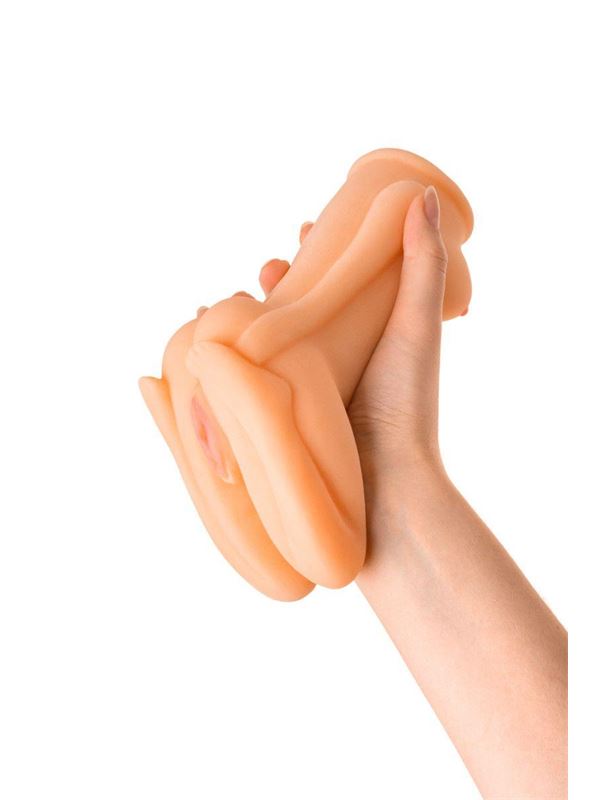 Фигурный мастурбатор в форме девушки с сжатыми ножками