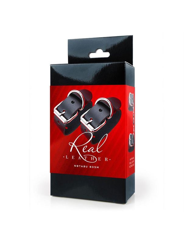 Черные кожаные наручники на застежках