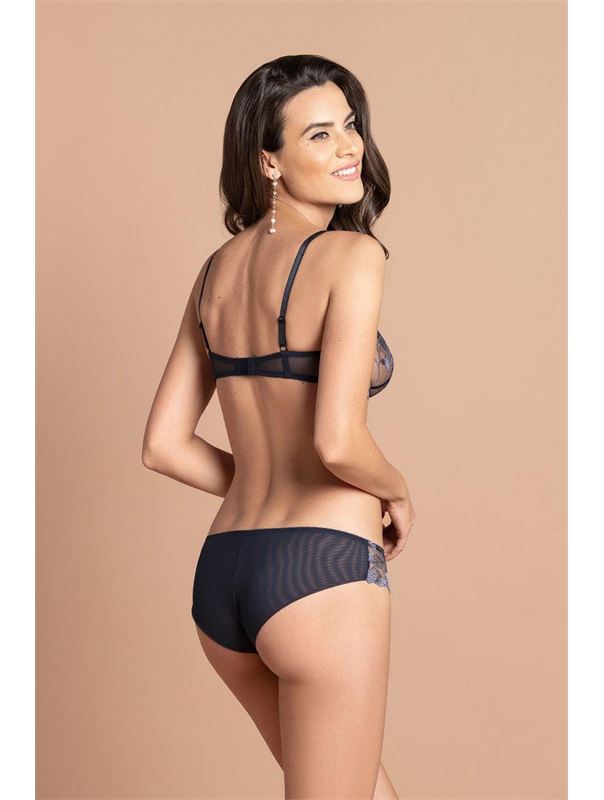 Бюстгальтер из эластичной микросетки с цветочной вышивкой