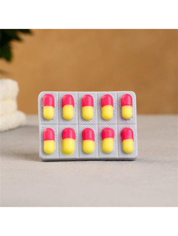 Набор в консервной банке «Мыльные штучки для старой вонючки»: мыло и мочалка