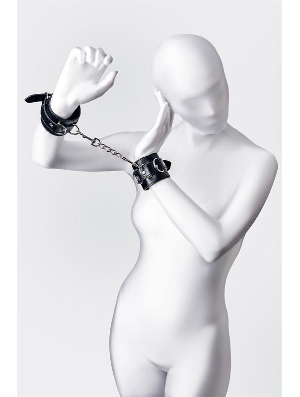 Черные наручники Anonymo на сцепке
