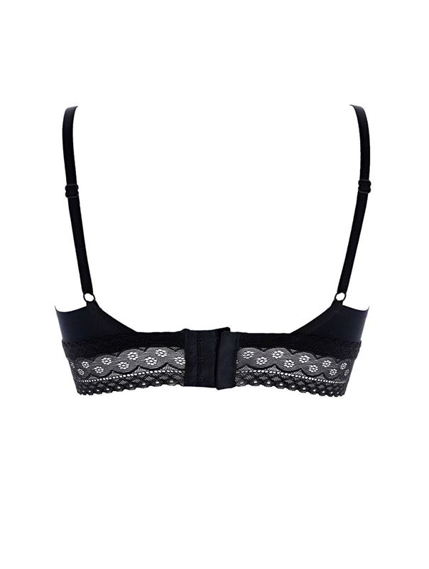 Декольтированный бюстгальтер с уплотненными чашками