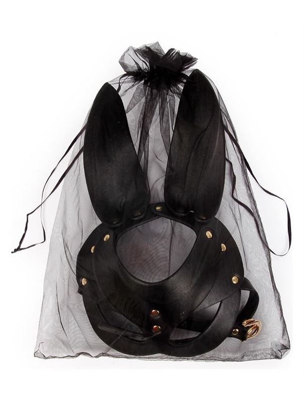 Черная маска с удлиненными ушками и заклепками