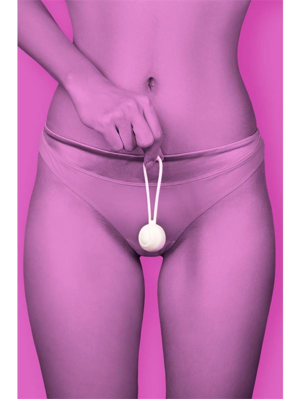 Белый вагинальный шарик LILY